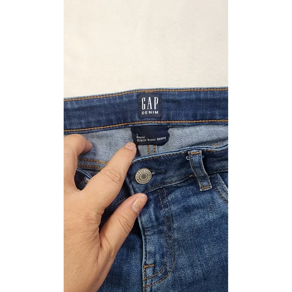 Gap Kids Girls Size 12 Regular Stretch Super Skinny Distressed Blue Jeans